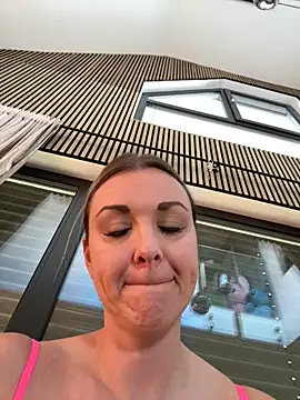 Bella-Tight online show from March 11, 8:41 am