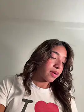 Bellafr online show from January 9, 9:55 pm