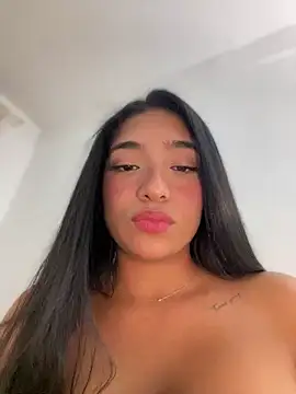 Bellafr online show from November 9, 6:56 pm