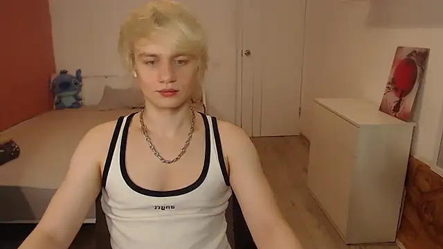 Oliver sweet  online show from March 2, 12:33 am