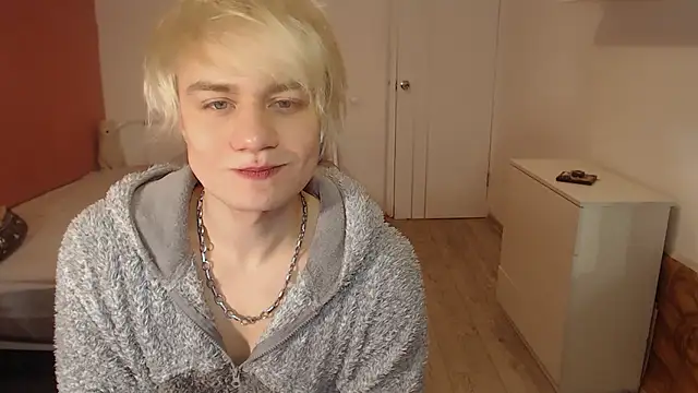 Oliver sweet  online show from January 17, 1:42 am