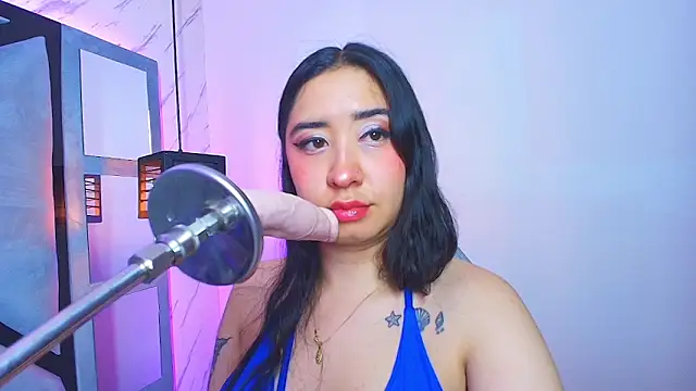 sayumi dirty online show from February 21, 7:05 pm