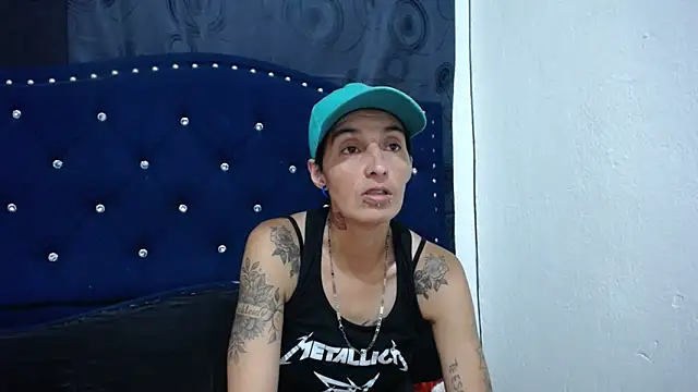 Snapshot of anyu1306 chatting on February 3, 1:09 am anyu1306 online show from February 3, 1:09 am