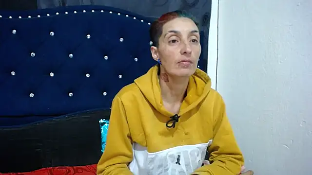 Snapshot of anyu1306 chatting on February 17, 6:09 am anyu1306 online show from February 17, 6:09 am