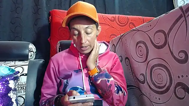 Snapshot of anyu1306 chatting on September 18, 7:39 pm anyu1306 online show from September 18, 7:39 pm