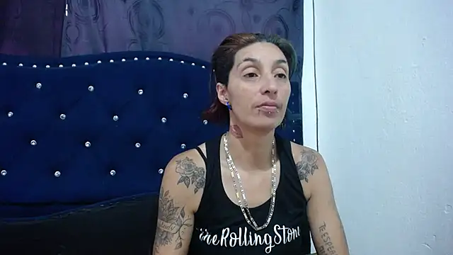 Snapshot of anyu1306 chatting on March 9, 6:43 pm anyu1306 online show from March 9, 6:43 pm