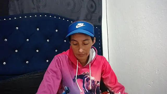 Snapshot of anyu1306 chatting on January 30, 3:11 am anyu1306 online show from January 30, 3:11 am