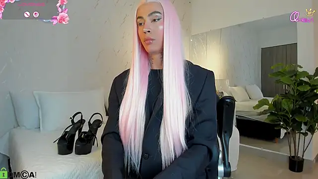 Miss sagitario online show from February 26, 12:16 pm