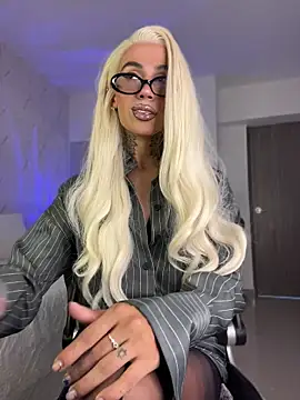 Miss sagitario online show from May 21, 12:02 pm