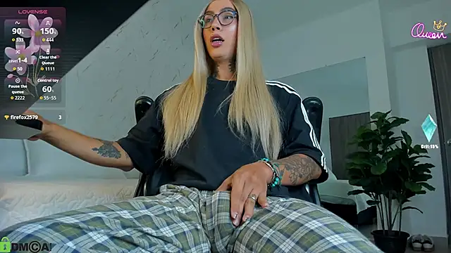 Miss sagitario online show from March 28, 12:06 pm