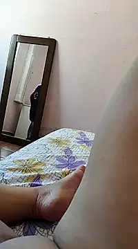 loiradiva29 online show from January 27, 4:01 pm