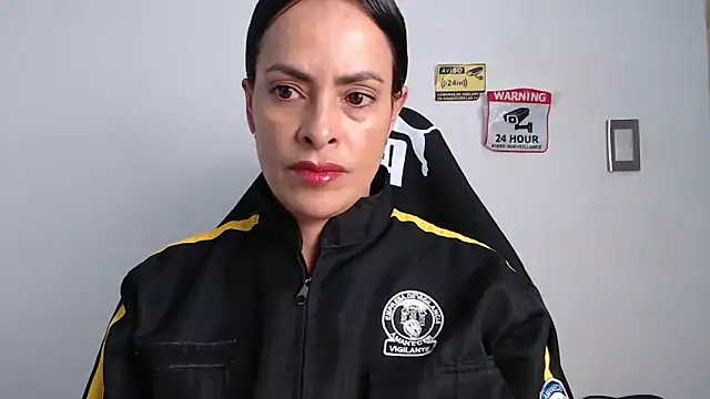 Snapshot of susana07 chatting on May 11, 12:06 pm susana07 online show from May 11, 12:06 pm