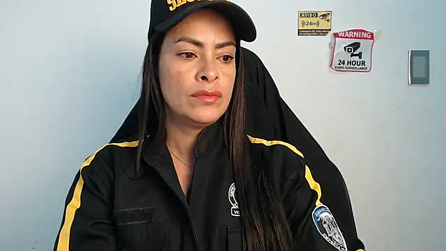 Snapshot of susana07 chatting on May 18, 12:10 pm susana07 online show from May 18, 12:10 pm