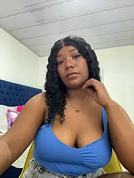 NanaRose77 online show from May 1, 4:45 pm