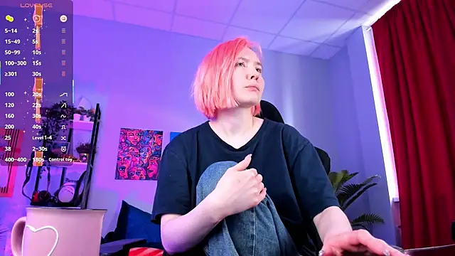 ReiYosimoto online show from October 5, 11:34 am