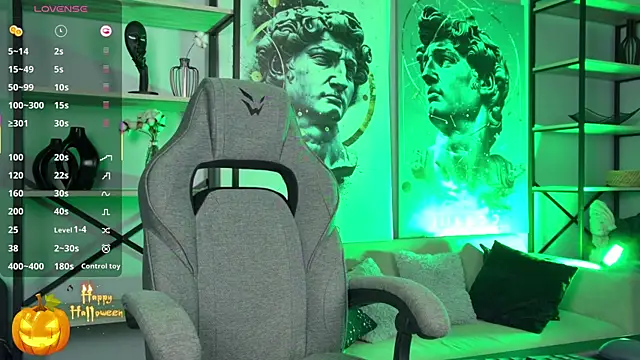 ReiYosimoto online show from November 2, 2:00 pm