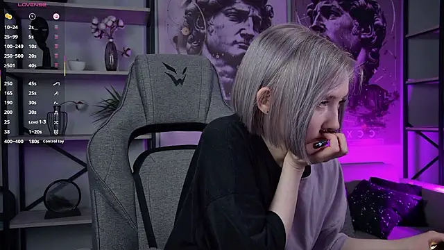 ReiYosimoto online show from March 22, 8:49 am