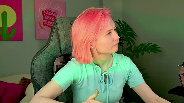 ReiYosimoto online show from September 29, 11:49 am