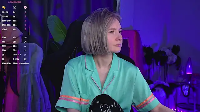 ReiYosimoto online show from March 31, 2:30 pm