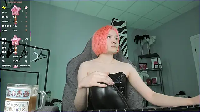 ReiYosimoto online show from September 14, 11:54 am