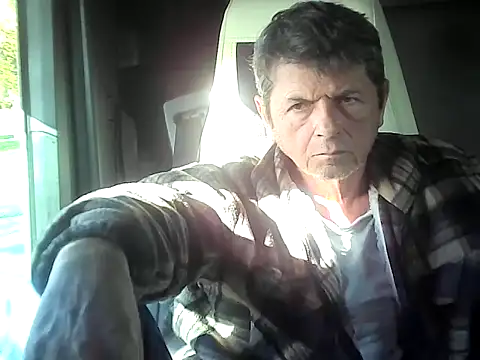 czarek888 online show from October 25, 1:23 pm