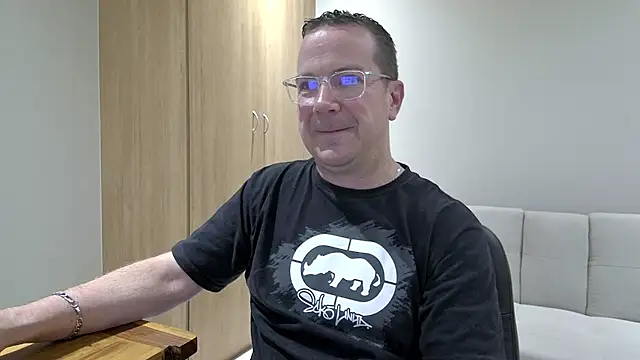 BrettJ81 online show from November 24, 5:24 pm