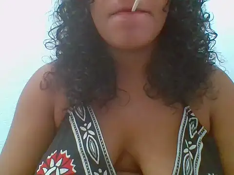 savanahottie online show from March 11, 8:08 am