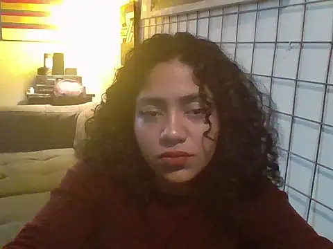 Snapshot of savanahottie chatting on November 24, 12:49 pm savanahottie online show from November 24, 12:49 pm