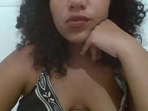 savanahottie online show from February 6, 8:49 pm