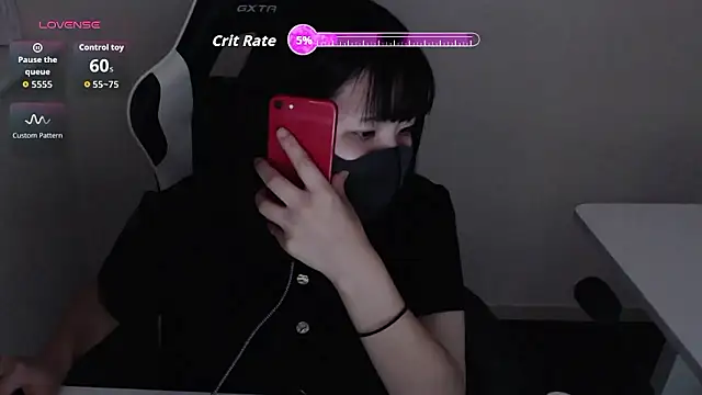 Snapshot of mimika0403 chatting on October 5, 3:25 pm mimika0403 online show from October 5, 3:25 pm