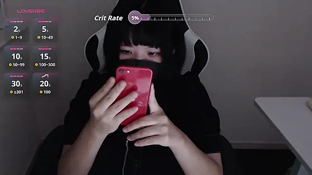 Snapshot of mimika0403 chatting on September 9, 12:47 pm mimika0403 online show from September 9, 12:47 pm