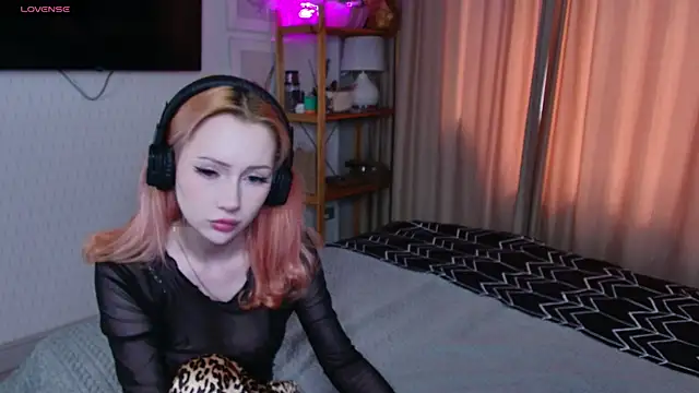 Lexitey online show from June 10, 8:48 am