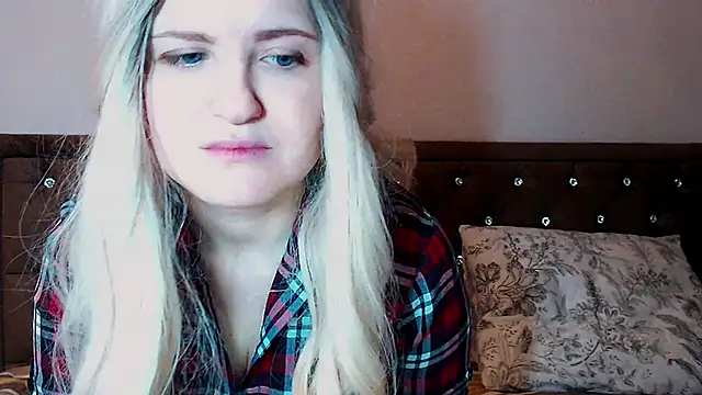 Sara4uu online show from January 17, 11:08 pm