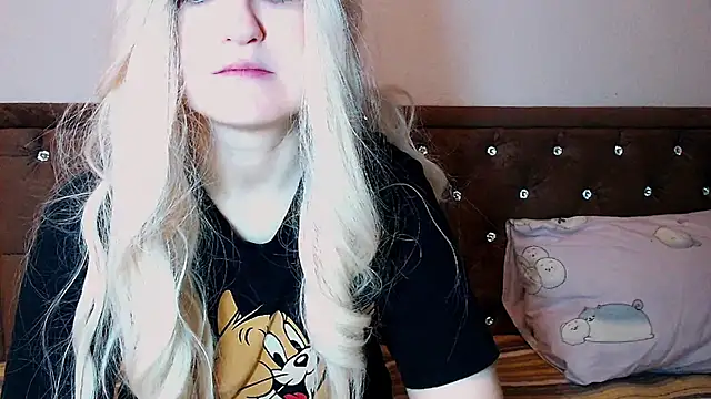 Sara4uu online show from October 1, 11:52 pm