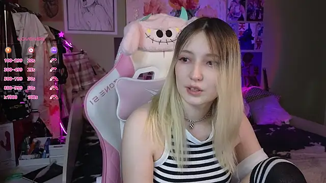 Evie Ro online show from January 8, 12:17 am