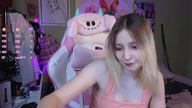 Evie Ro online show from January 10, 8:37 pm