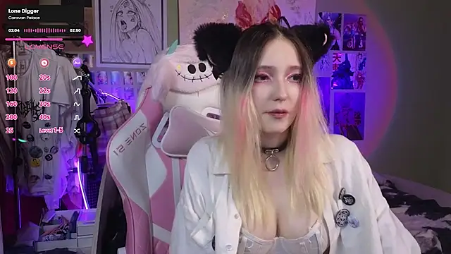 Evie Ro online show from February 19, 11:36 pm