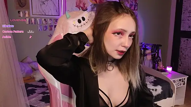 Evie Ro online show from March 23, 10:42 pm