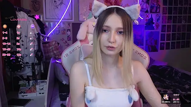 Evie Ro online show from March 1, 11:04 pm