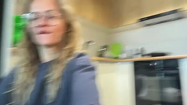 mommy nadin online show from March 1, 7:08 am