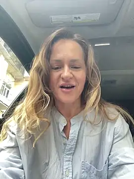 mommy nadin online show from March 5, 6:32 am