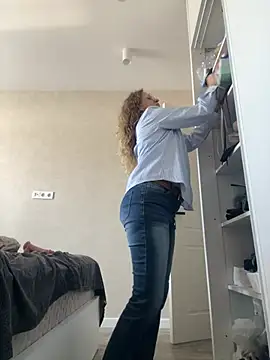 mommy nadin online show from April 7, 8:27 am