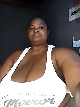 DarkBbw201 online show from April 13, 11:20 pm