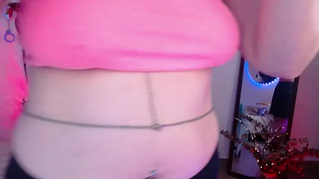 Snapshot of Eve_Blue77 chatting on October 5, 2:35 am Eve Blue77 online show from October 5, 2:35 am