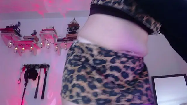 Snapshot of Eve_Blue77 chatting on September 30, 1:33 am Eve Blue77 online show from September 30, 1:33 am