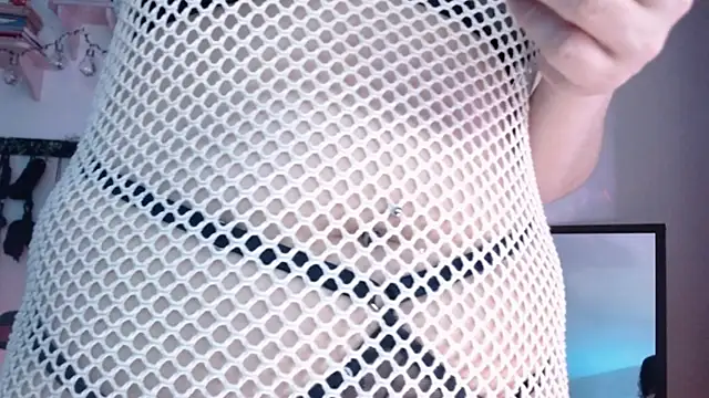 Snapshot of Eve_Blue77 chatting on March 23, 2:04 am Eve Blue77 online show from March 23, 2:04 am