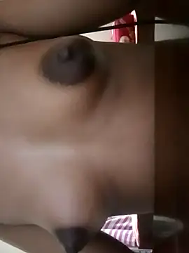 momsboi 6969 online show from June 3, 6:01 pm