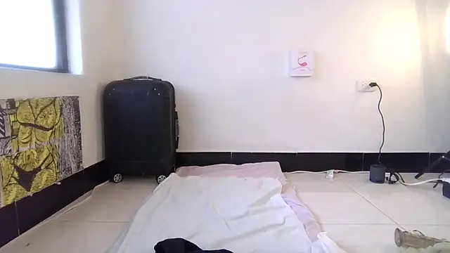 Ashaichious online show from November 2, 4:45 pm