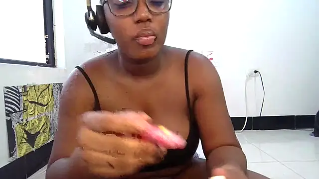 Ashaichious online show from September 10, 9:58 pm