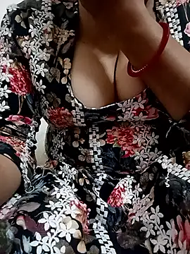 Snapshot of 09punjabi chatting on November 23, 5:34 pm 09punjabi online show from November 23, 5:34 pm